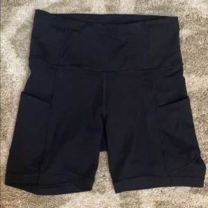 lululemon 6” fast and free short